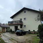 아파트 Apartma Tanja Bike-friendly 림버스