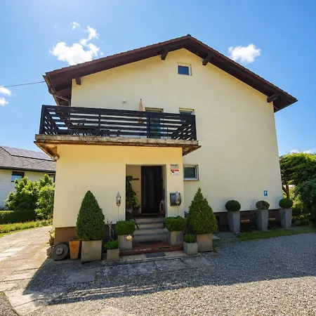 Apartma Tanja Bike-friendly * Limbuš